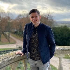 Meet your Posher, Damien